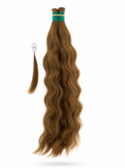 Pelo rubio oscuro suelto
