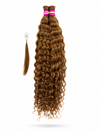 Pelo rubio oscuro suelto